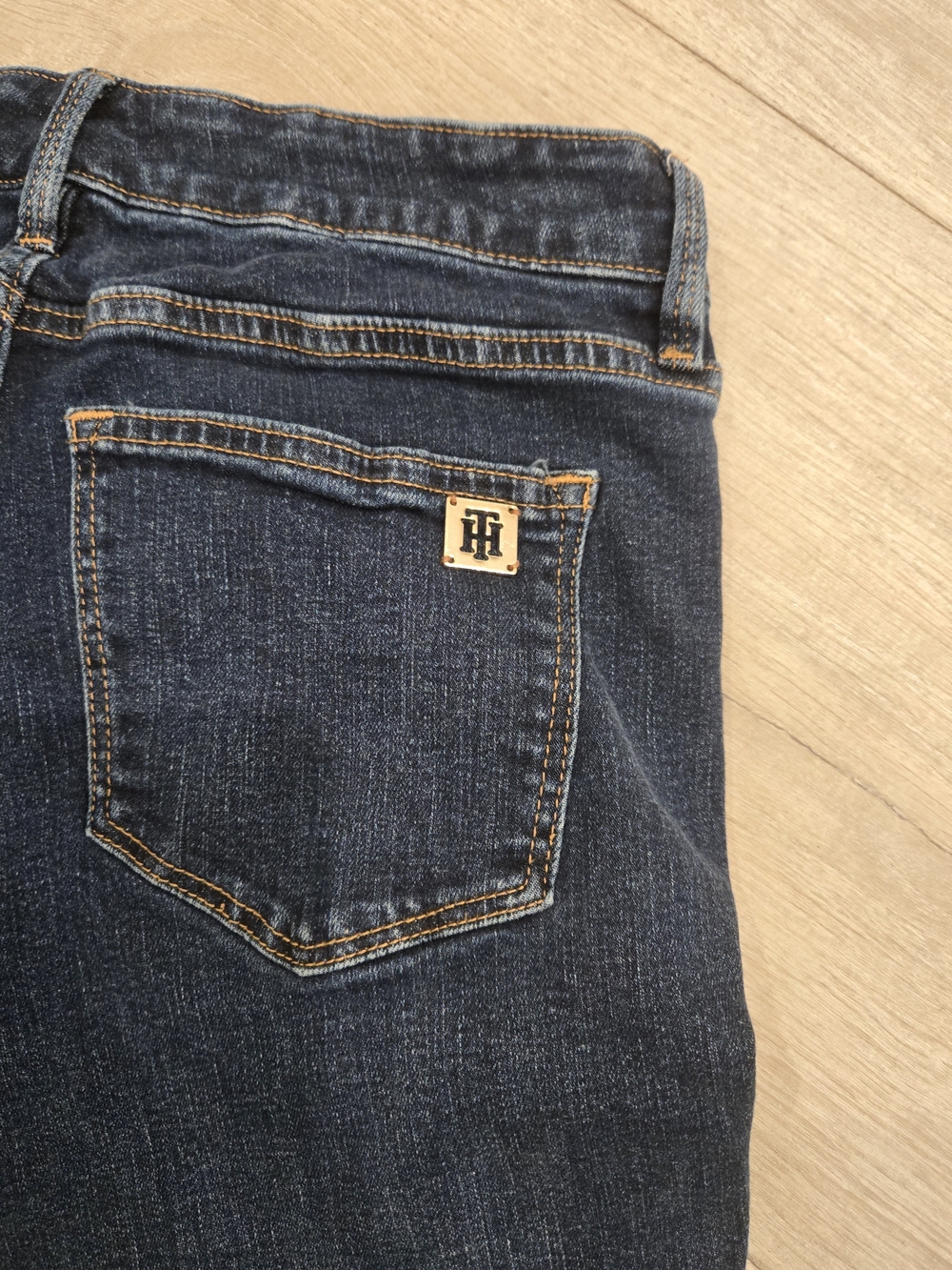 Tommy Hilfiger Women's Dark Blue Denim Jeans